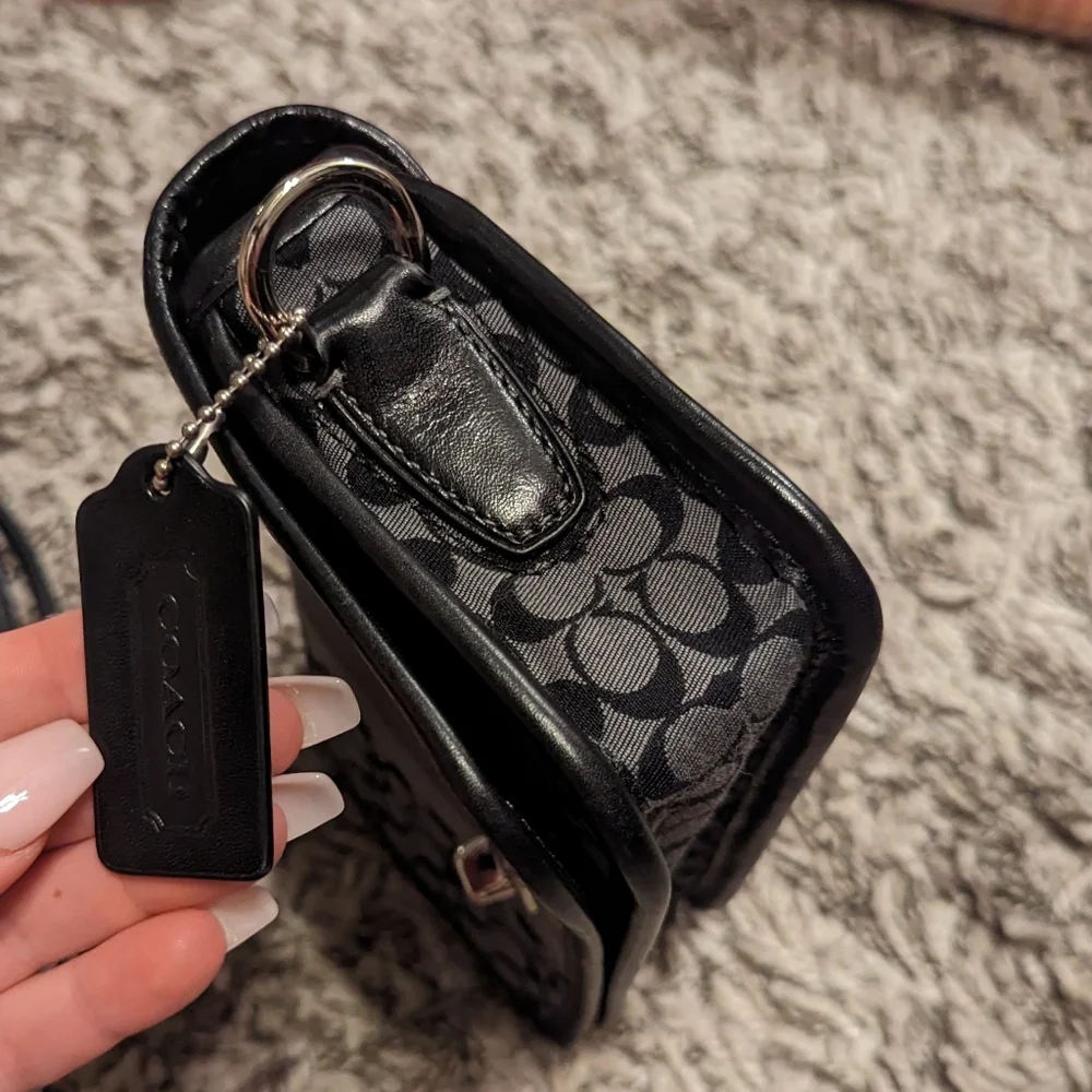 🖤 Coach Legacy Signature Striped Penny Crossbody Bag - Picture 6 of 16